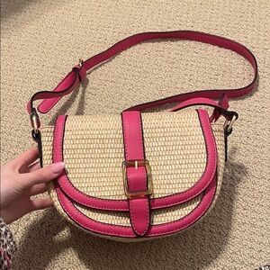Izzy and Ali Woven Straw Crossbody Bag with Pink Accents